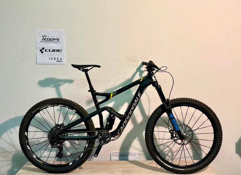 Cannondale Jekyll 2015 usata — vista laterale