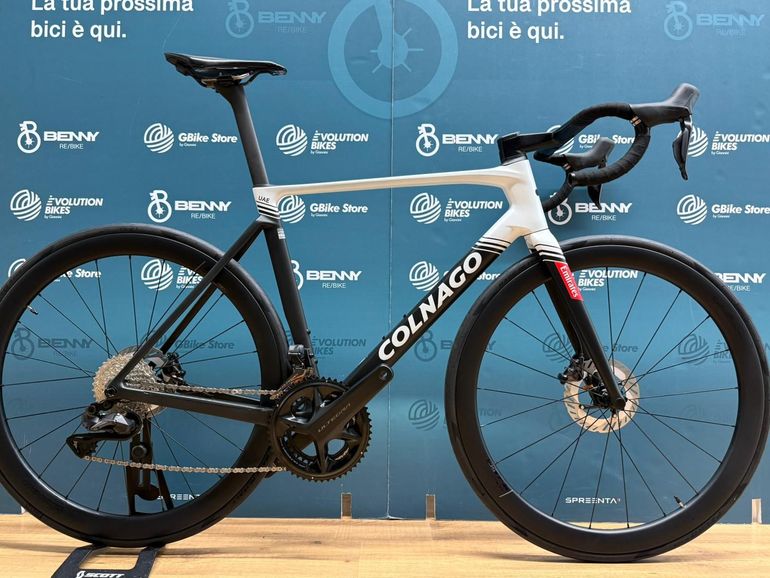 Colnago V5rs 2026 usata — vista laterale