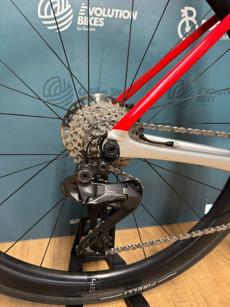 Cannondale Supersix Evo 2023 — Bici usata