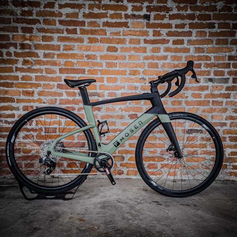 Moser E-Gravel 2025 usata — vista laterale
