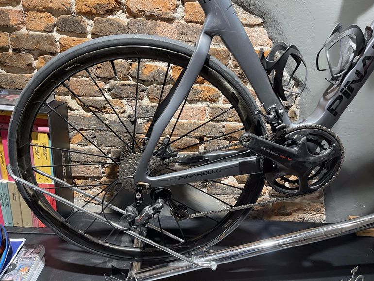 Pinarello Dogma — gruppo Campagnolo Super Record, taglia 54