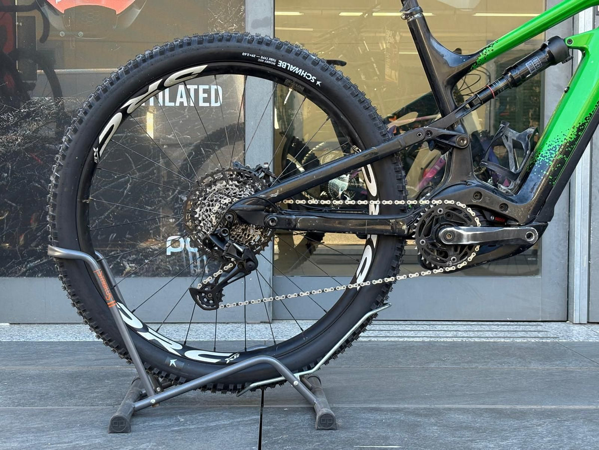 Cannondale Moterra Neo Carbon 2 2022 usata — vista laterale