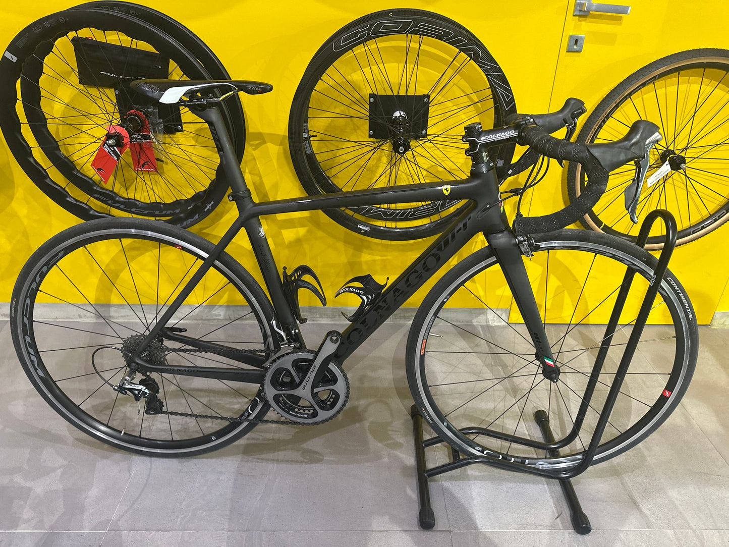 Colnago Custom 2018 usata — vista laterale