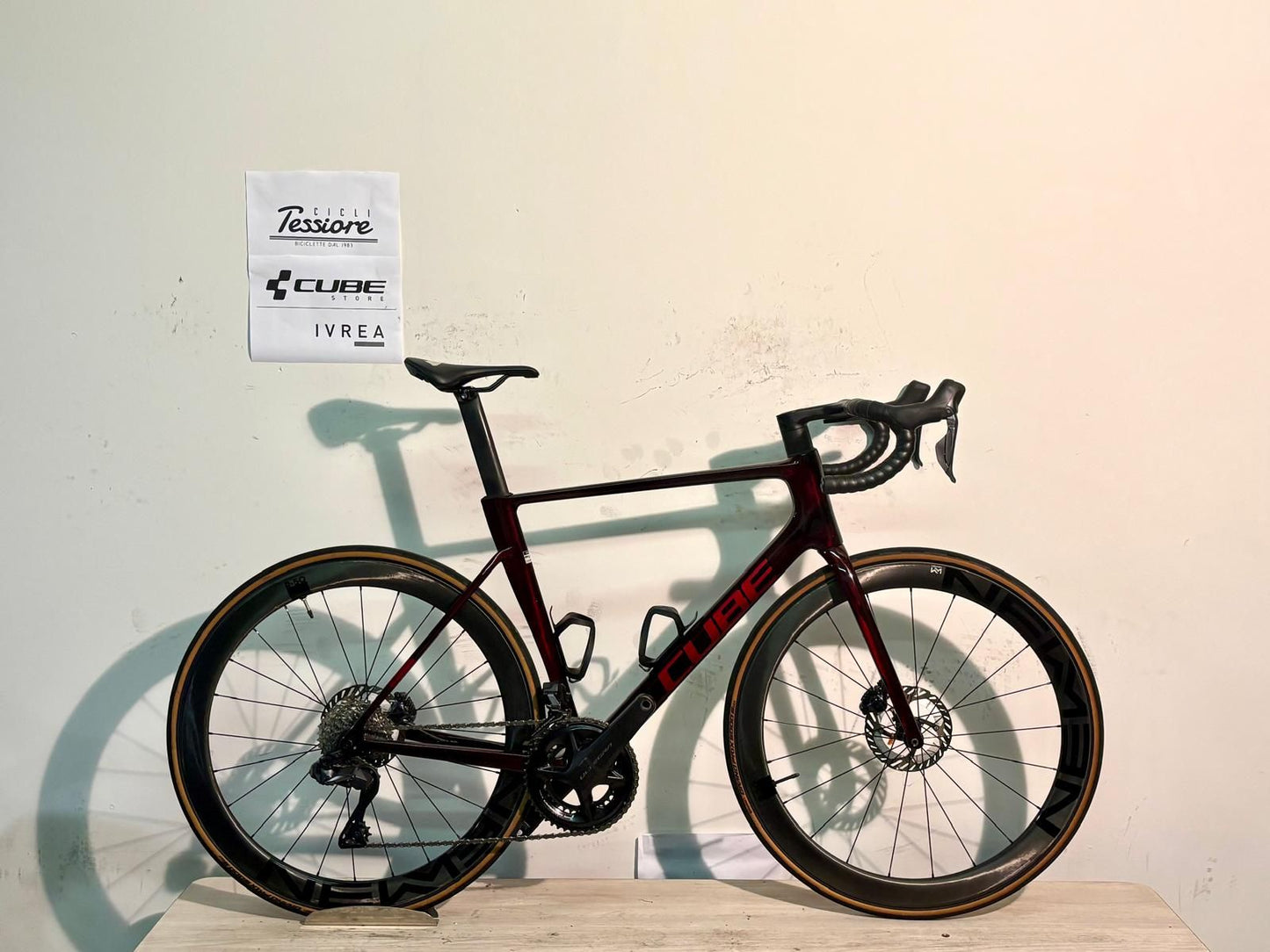 Cube Litening Air C:68x Race 2024 usata — vista laterale