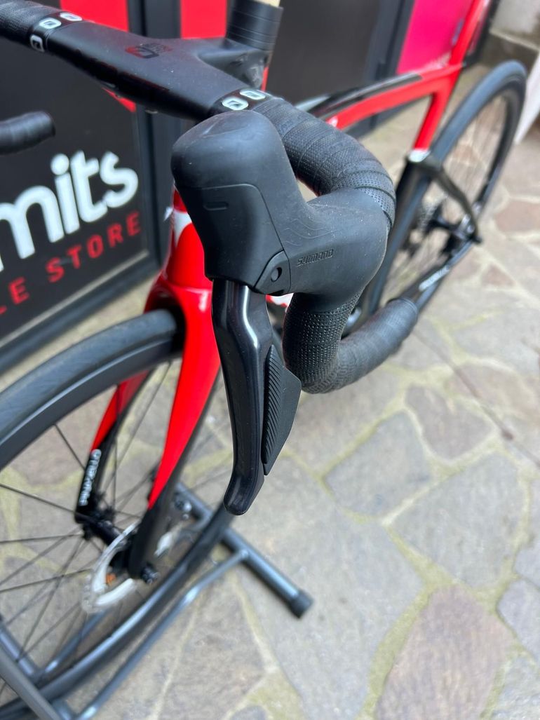 Pinarello Dogma F7 2023 usata — dettaglio