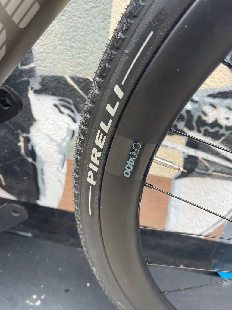 BMC Roadmachine 01 Amp X One 2024 usata — dettaglio