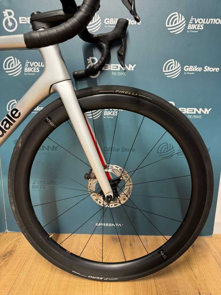 Cannondale Supersix Evo 2023 usata