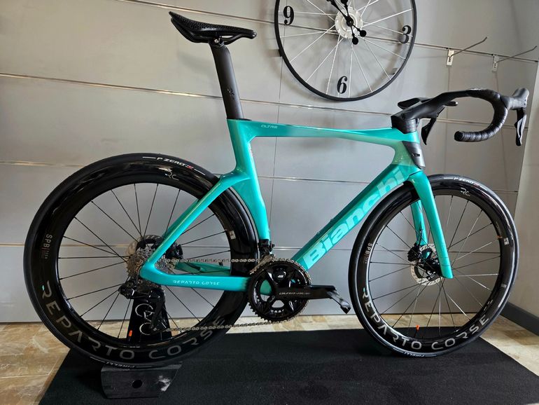 Bianchi Oltre Rc — gruppo Shimano Dura-Ace Di2, taglia 57