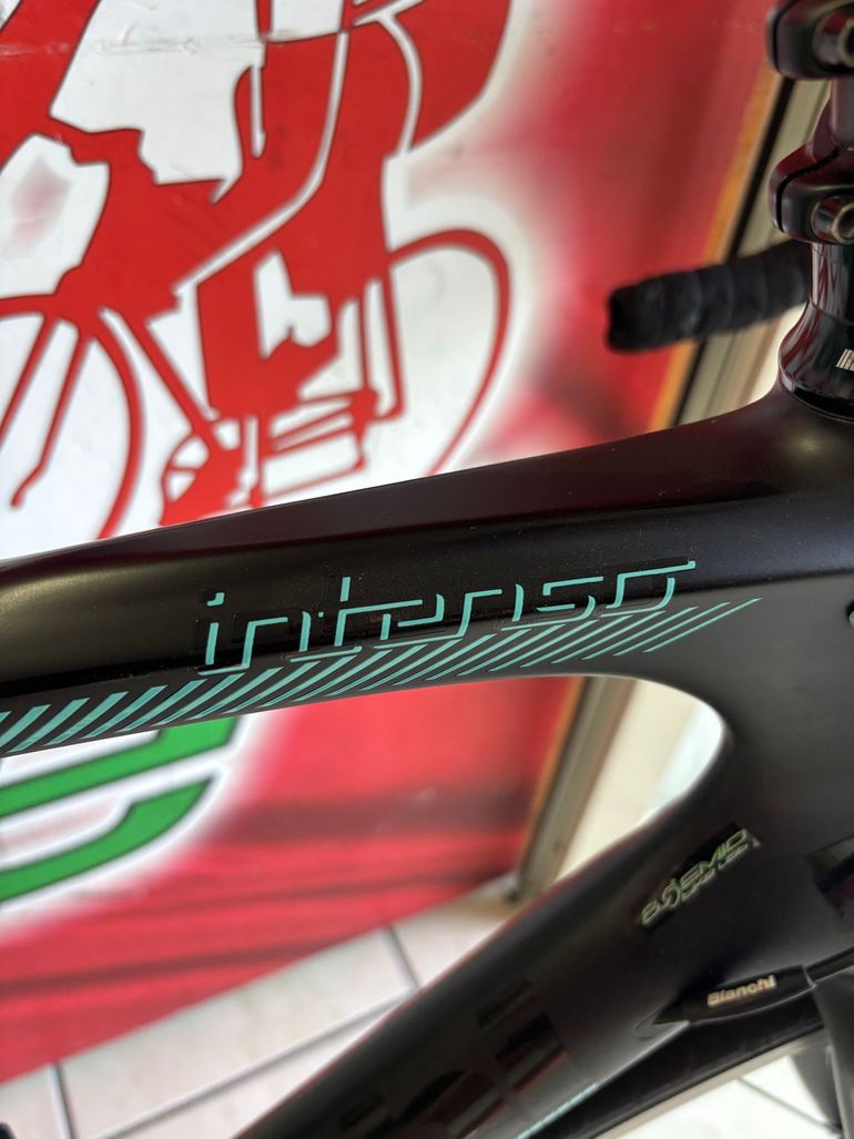 Bianchi Intenso 2020 usata — dettaglio