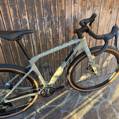 KTM Gravelator Elite — telaio in Carbonio, Nuovo