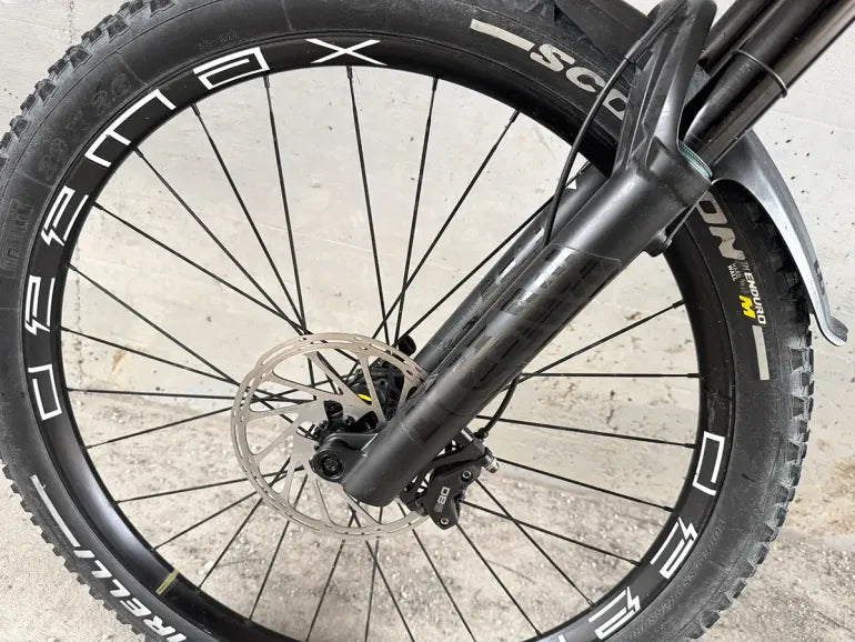 Mondraker Crusher 2024 — Bici usata