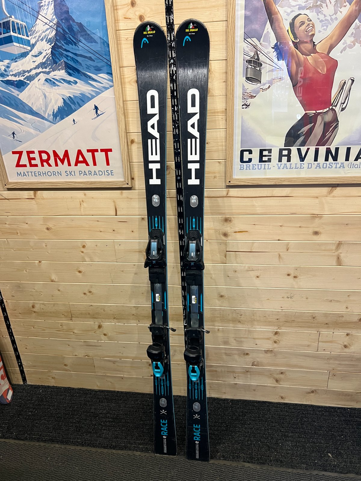 Head Worldcup Rebels e-Race — raggio 14.8m, waist 68mm