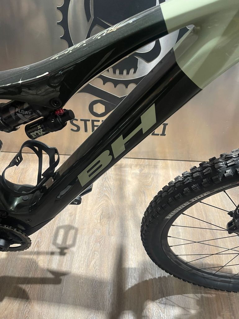 BH Ilynx Trail Carbon 8.7 2023 usata — dettaglio