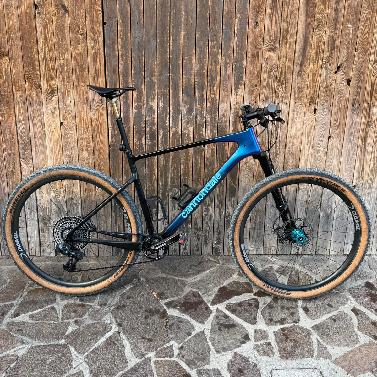 Cannondale Scalpel Ht Carbon 1 2023 usata — vista laterale
