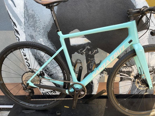 Santa Cruz Stigmata 2021 usata — vista laterale