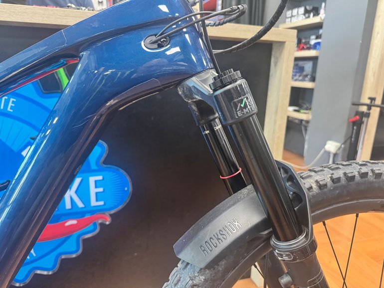 Trek Fuel Exe 9.8 2023 usata — dettaglio