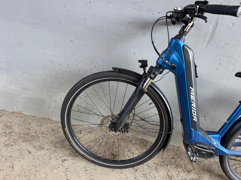 Merida Espresso City 400 Eq 2023 usata — dettaglio