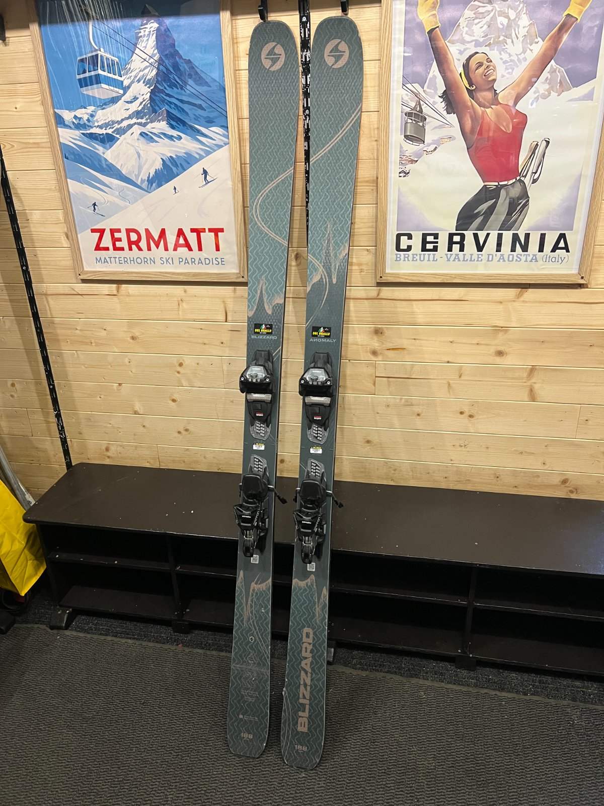 Blizzard Anomaly 94 — raggio 18.5m, waist 94mm