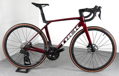 Trek Madone Sl 6 Gen 8 2025 usata — vista laterale