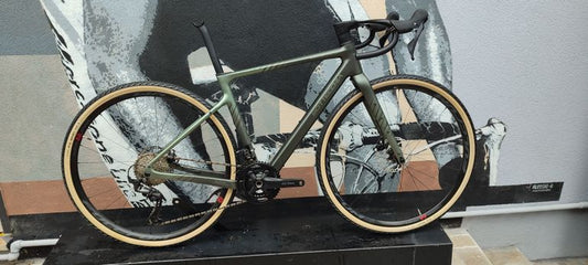 Bottecchia Overland Gravel Grx610s 24s 2025 usata — vista laterale