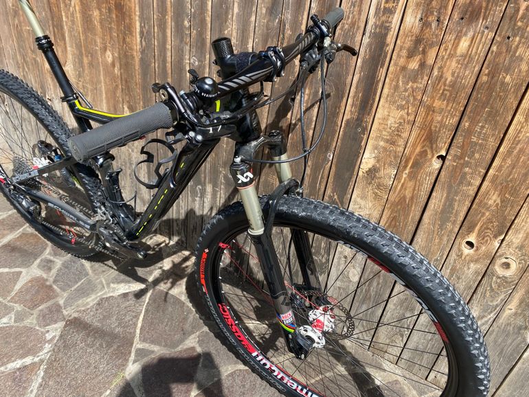 Specialized Epic Comp Carbon 29 2014 usata — dettaglio