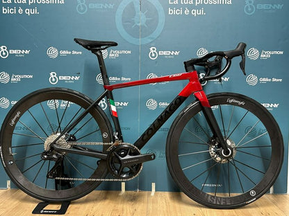 Colnago C68 2023 usata — vista laterale