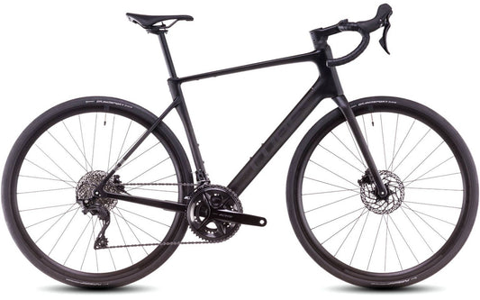 Cube Attain C:62, Race 2025 usata — vista laterale