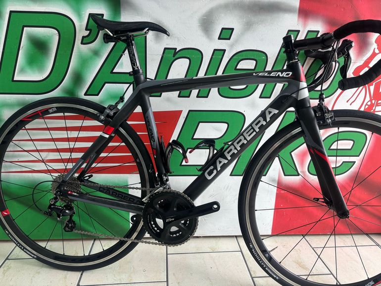 Carrera Veleno 2019 usata — vista laterale