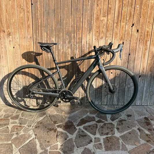 Cannondale Topstone Neo Sl 2 2024 usata — vista laterale