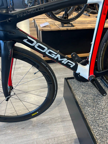 Pinarello Dogma 2019 usata — dettaglio