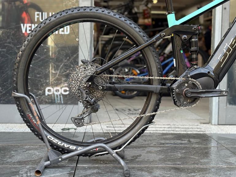 Bianchi T-Tronik Rebel 9.1 2022 usata — vista laterale