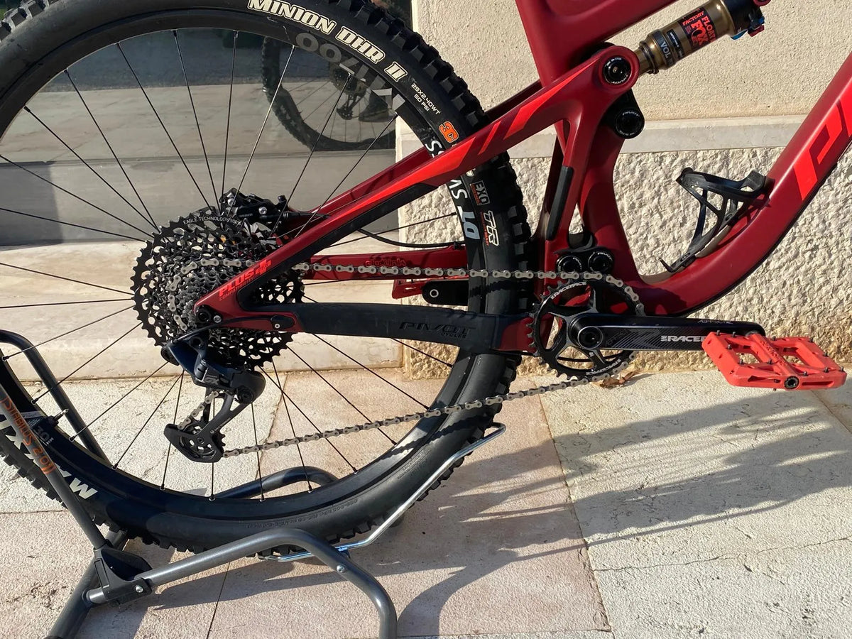 Pivot Trail 423 Kashima — gruppo SRAM GX, taglia L