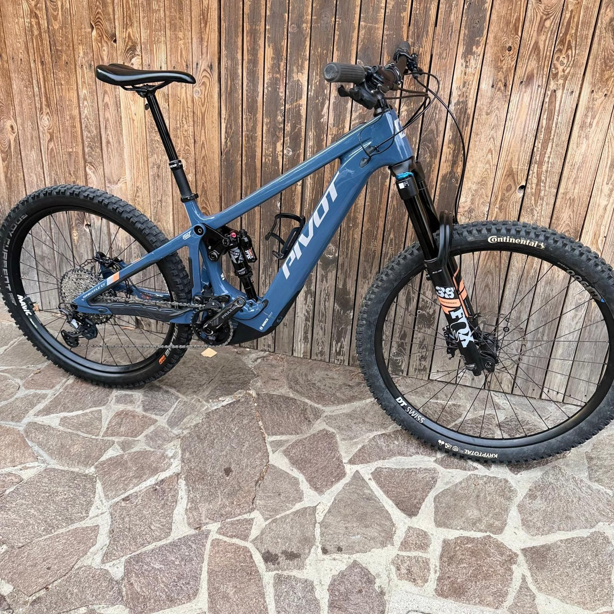 Pivot Shuttle Lt Ride Slx/Xt — gruppo Shimano Deore XT, taglia MD