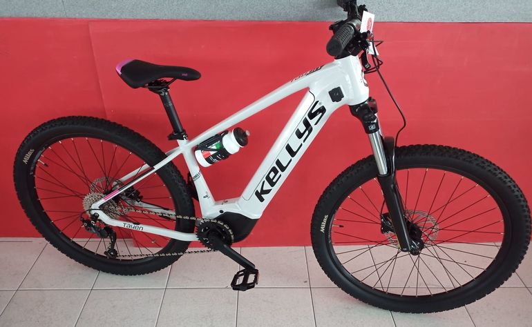 Kellys Tayen R10 P 2023 usata — vista laterale
