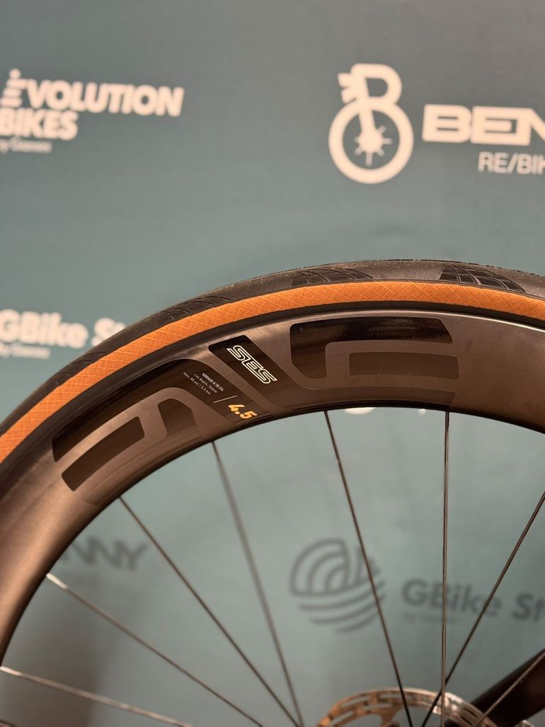 Colnago Y1rs — gruppo SRAM Red eTap AXS, taglia S