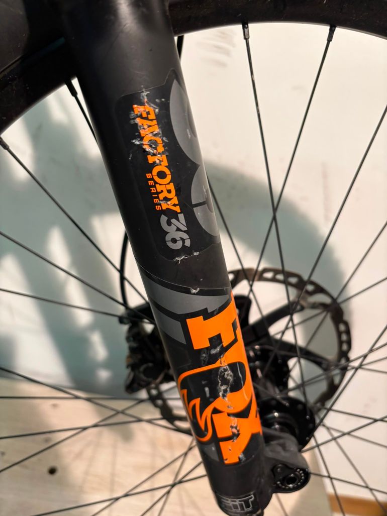 Commencal Meta Am V4.2 New Zealand 2018 usata — dettaglio