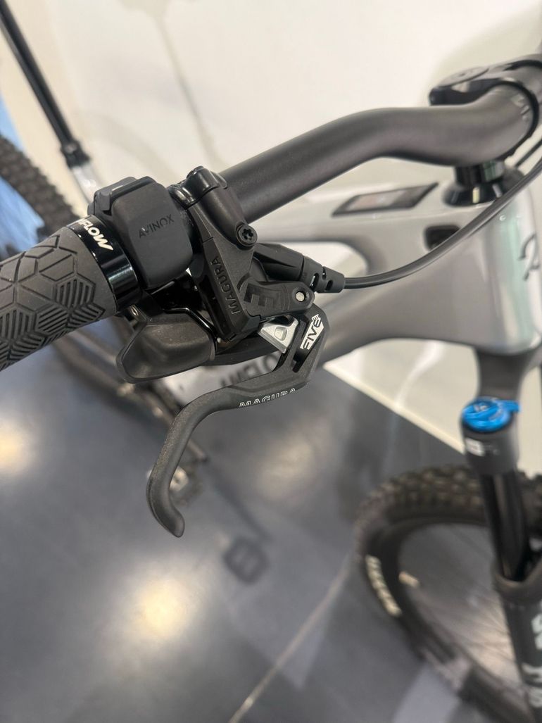 Amflow Custom 2026 usata — dettaglio