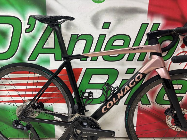 Colnago C68 2026 usata — vista laterale