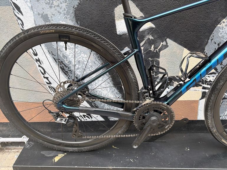 Giant Revolt Advanced 0 — gruppo Shimano GRX, taglia M