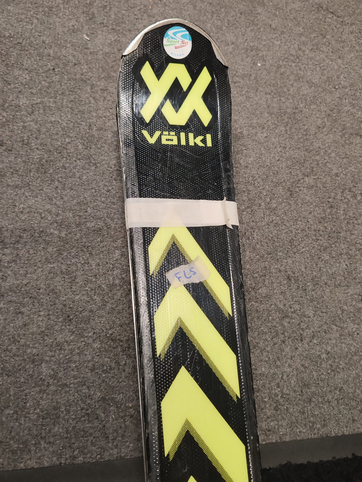 Volkl Racetiger SC Black 2024 usato — dettaglio