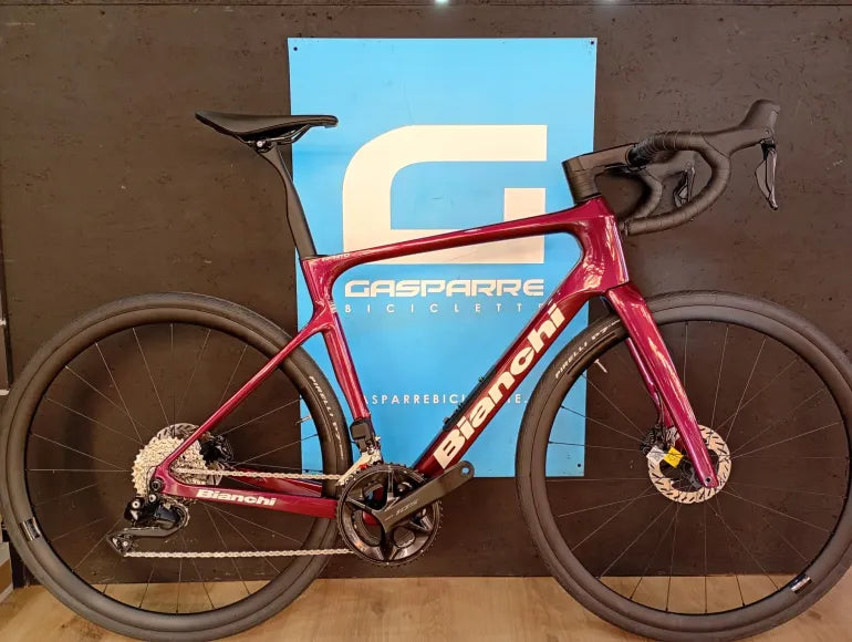 Bianchi Infinito 2026 usata — vista laterale