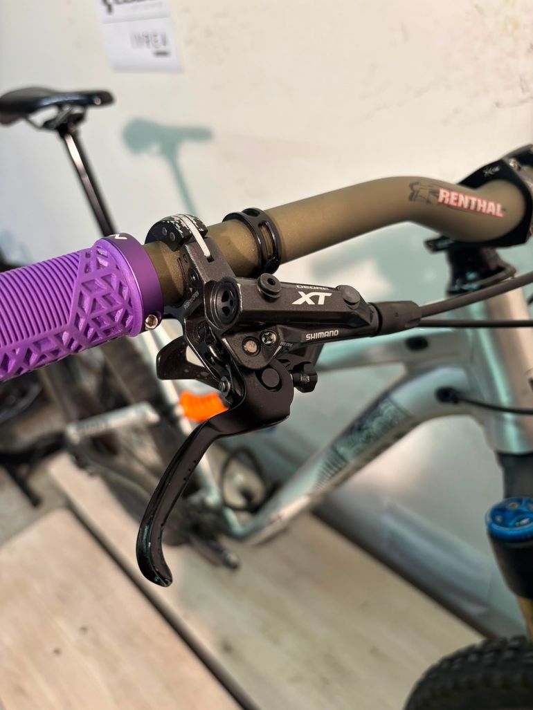 Commencal Meta Am V4.2 New Zealand 2018 usata — dettaglio