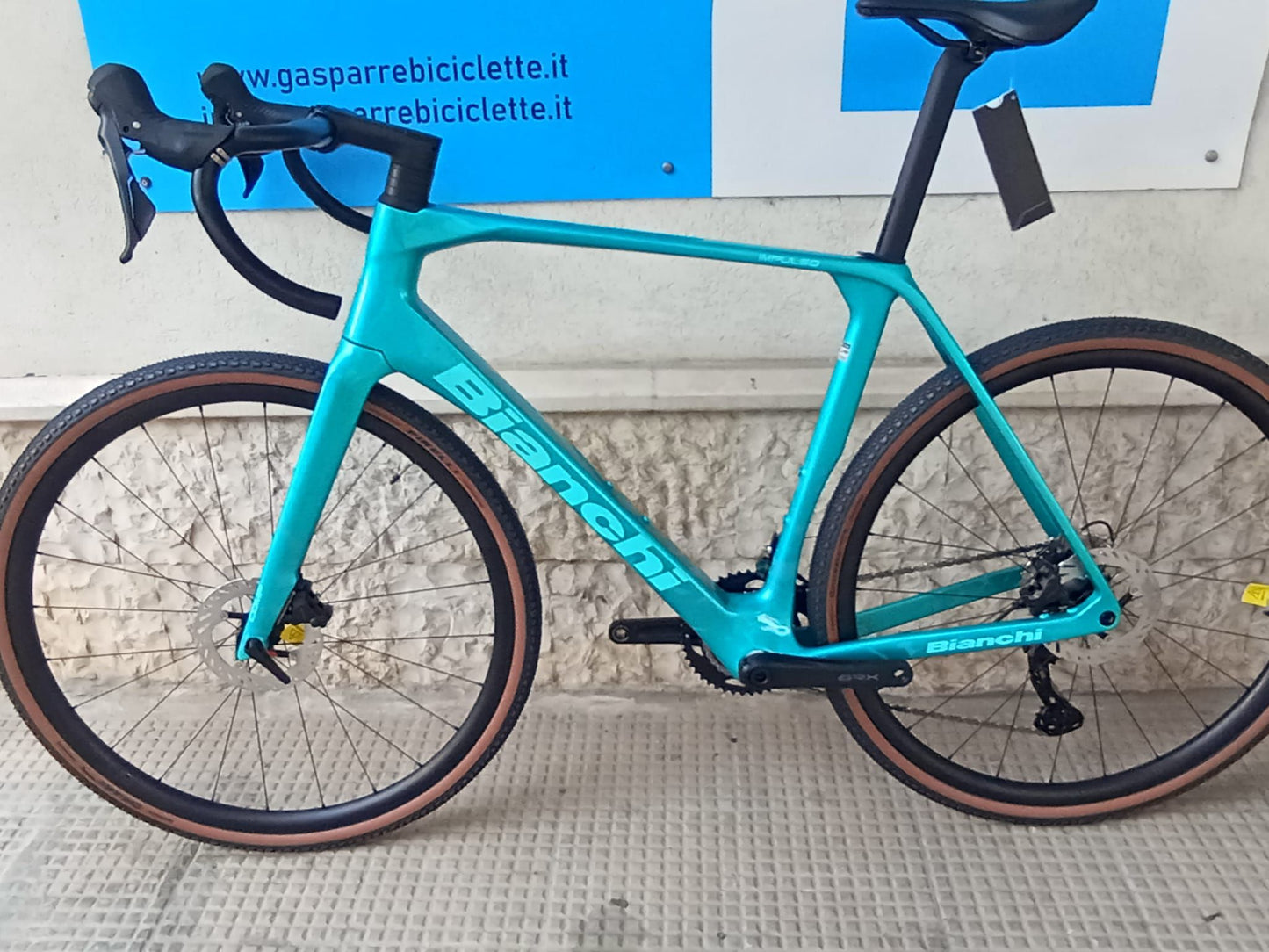 Bianchi Impulso Comp 610 2026 usata — vista laterale