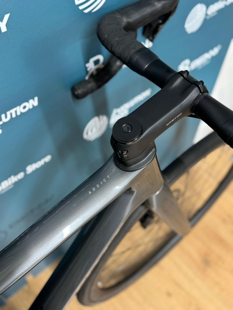 Scott Addict E1 2026 usata — dettaglio