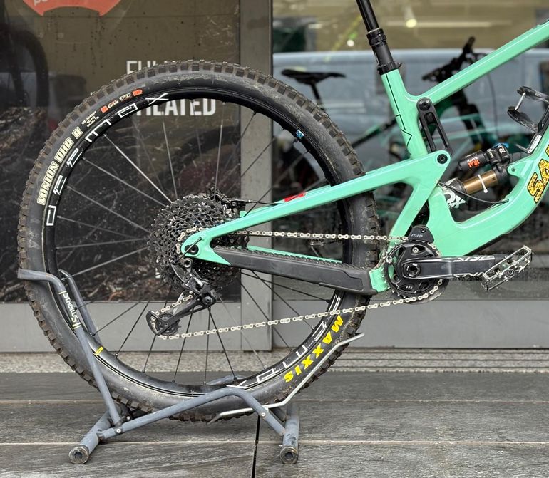 Santa Cruz Megatower C — telaio in Carbonio, Ottime condizioni