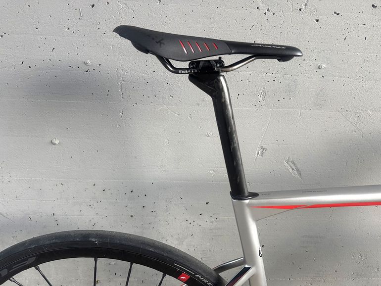 BMC Roadmachine 01 Ltd 2018 usata — dettaglio
