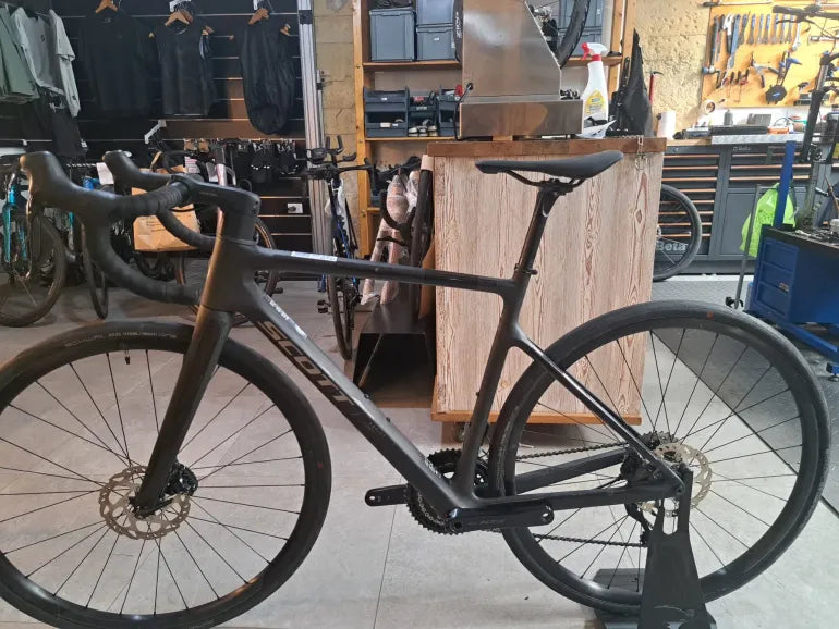 Scott Addict 40 2025 usata — vista laterale