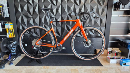 Cannondale Superx 4 2026 usata — vista laterale
