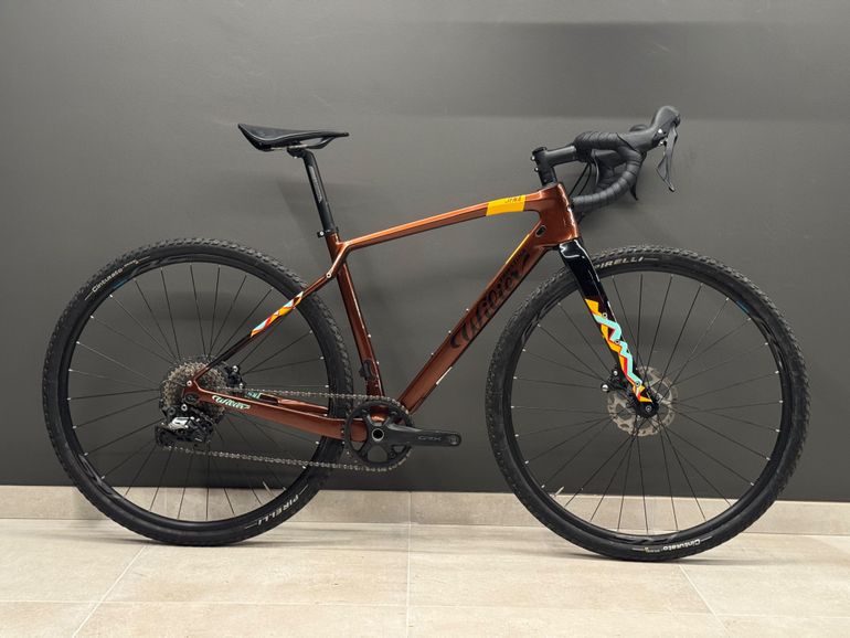 Wilier Triestina Jena 2024 usata — vista laterale