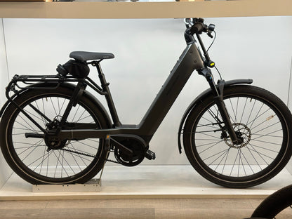 Riese & Müller Nevo Vario 2025 usata — vista laterale